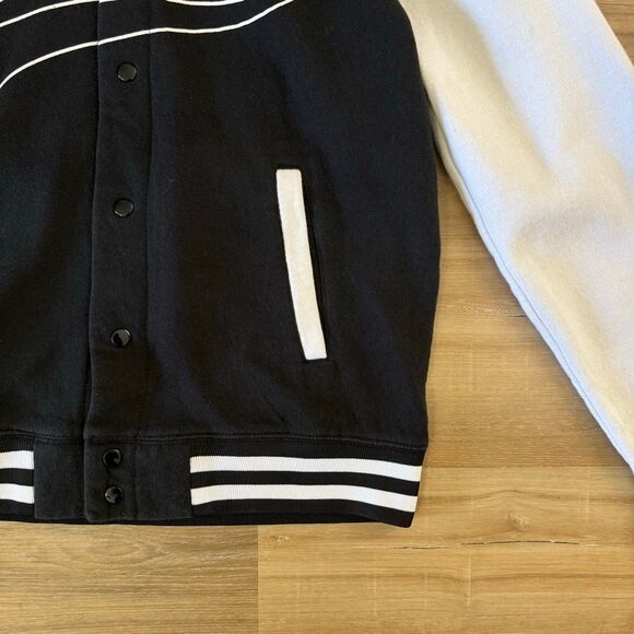 New Misfits Snap Button Black And White Varsity Jacket Fiend Graphic Size Small - Picture 3 of 7